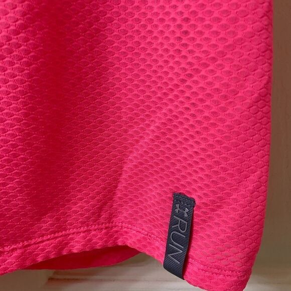 Under Armour Run Heat Gear Tank Top Pink - Picture 2 of 7